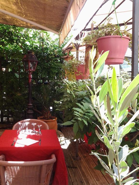 Hotel Restaurant Henri IV Eauze Εξωτερικό φωτογραφία