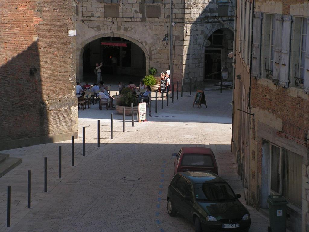 Hotel Restaurant Henri IV Eauze Δωμάτιο φωτογραφία